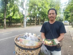 Mau Kuliner Murah di Denpasar? Ada Nasi Lawar Mulai Rp 2 Ribuan