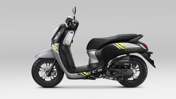 Potret Honda Scoopy Terbaru: Warna Genit, Konsumsi BBM 59 Km/Liter