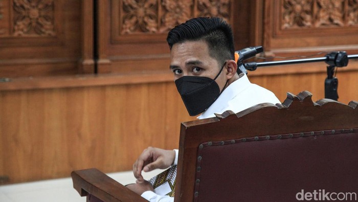 Setelah Richard Minta Maaf ke Orangtua Yosua Setelah Richard Minta Maaf ke Orangtua Yosua