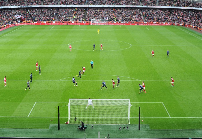 Thomas Partey vs Forest LONDON, ENGLAND - OCTOBER 30: Thomas Partey scores Arsenal's 4th goal during the Premier League match between Arsenal FC and Nottingham Forest at Emirates Stadium on October 30, 2022 in London, England. (Photo by David Price/Arsenal FC via Getty Images)