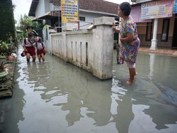 Banjir di Tulungagung Campur Limbah Pabrik Gula, Ini 5 Hal yang Diketahui