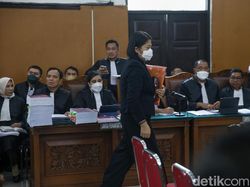 Pengacara Bantah Istri Sambo Selingkuh dengan Yosua Duri Rumah Tangga