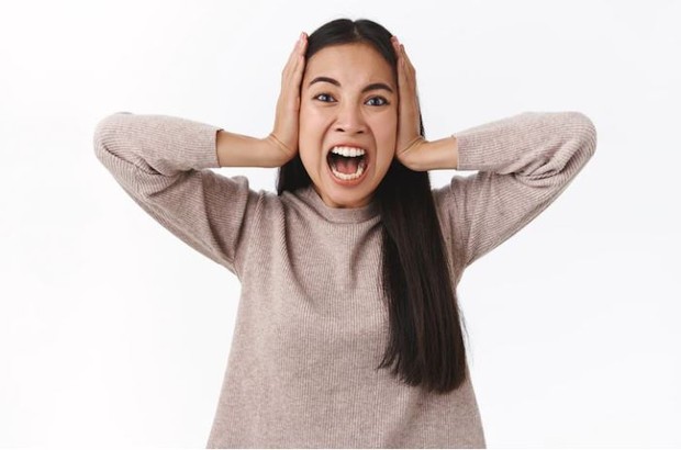 Cari tahu sumber kemarahan/ foto: Freepik/ Cookie_Studio Marah