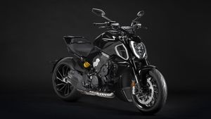 Potret Ducati Diavel V4: Tongkrongan Auto Ganteng, Bisa Parkir di Depan Mall