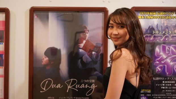 Jessica Veranda saat menghadiri pemutaran film Dua Ruang di Kyoto International Film Festival 2022
