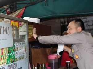 Polisi Ngopi Bareng untuk Ciptakan Jakbar yang Aman dan Kondusif