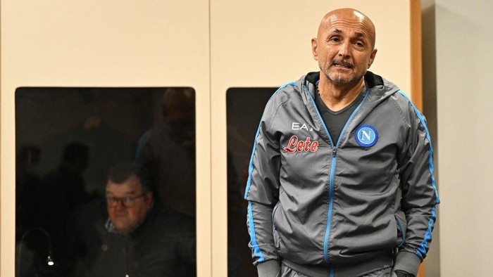 Napolis Italian coach Luciano Spalletti leaves after attending a press conference at Anfield Stadium in Liverpool, north-west England on October 31, 2022, on the eve of the UEFA Champions League group A football match against Liverpool. (Photo by Oli SCARFF / AFP) (Photo by OLI SCARFF/AFP via Getty Images)