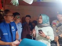 Cek Harga di Pasar Wonosobo, Mendag Zulhas Sebut Daging Ayam Terlalu Murah