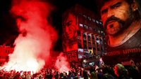 Meriahnya Peringatan Ulang Tahun Diego Maradona di Napoli