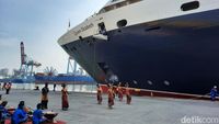 Perdana! Kapal Pesiar Sandar Lagi di Jakarta