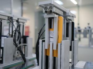 Tangguh! OPPO Buktikan Kualitas Seri A77s Lewat 6 Tahap Pengujian Tangguh! OPPO Buktikan Kualitas Seri A77s Lewat 6 Tahap Pengujian