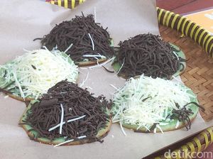 Nikmatnya Serabi Selong Kuah Kinca yang Bikin Nagih