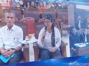 Tangis Ibu Yosua ke Sambo: Anak Saya Bapak Habisi, Hancur Hatiku! Tangis Ibu Yosua ke Sambo: Anak Saya Bapak Habisi, Hancur Hatiku!
