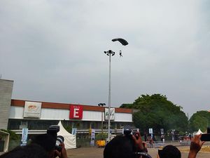 Aksi Kopassus Selamatkan Sandera dari Teroris saat Buka Indo Defence 2022