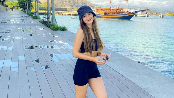 Pesona Andi Annisa yang Begitu Syulit Dilupakan Netizen