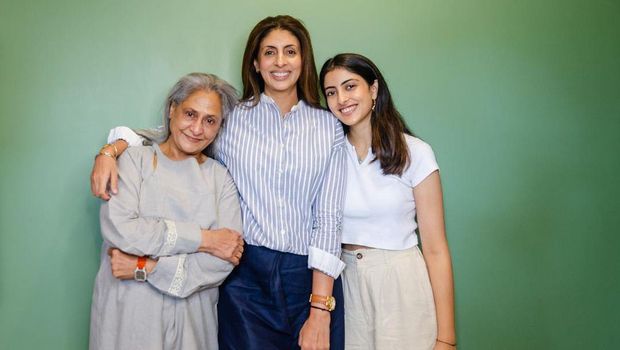 Beri Nasihat soal Jodoh, Amitabh Bachchan Restui Cucu Punya Anak Tanpa Menikah