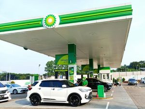 Raksasa Migas Inggris Mau Investasi Rp 156 M/Tahun di RI Raksasa Migas Inggris Mau Investasi Rp 156 M/Tahun di RI