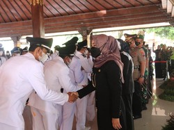 41 Kades Terpilih di Mojokerto Diminta Genjot Pembangunan di Desa