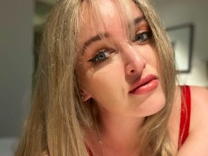 Foto: Dokter Hewan yang Dianggap Tak Cerdas Gara-gara Side Job-nya Artis Porno Foto: Dokter Hewan yang Dianggap Tak Cerdas Gara-gara Side Job-nya Artis Porno