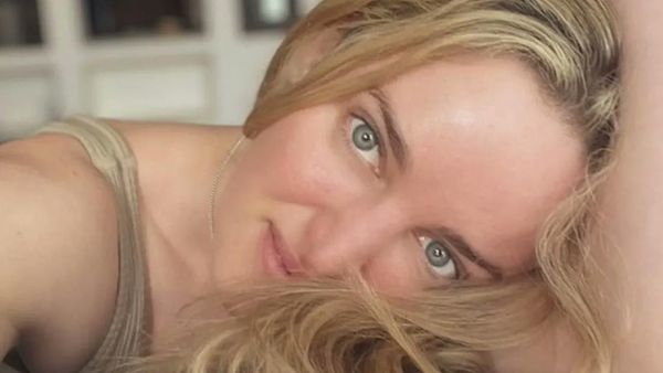 Potret Charlie Forde, Dokter Hewan Cantik yang Nyambi Jadi Bintang Porno
