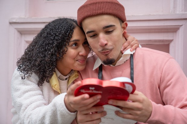 Scorpio dan Capricorn merupakan pasangan yang penuh cinta/Foto: pexels.com/budgeron-bach