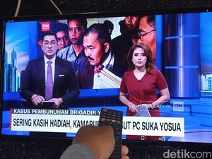 Cueknya Warga Trenggalek Saat Set Top Box di Daerah Lain Mendadak Langka Cueknya Warga Trenggalek Saat Set Top Box di Daerah Lain Mendadak Langka