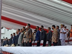 Didampingi Prabowo, Jokowi Hadiri Indo Defence 2022 di JIExpo