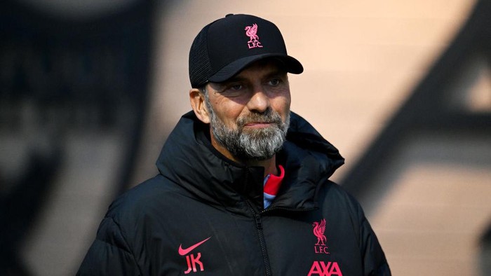KIRKBY, ENGLAND - OCTOBER 31: (THE SUN OUT, THE SUN ON SUNDAY OUT) Jurgen Klopp manager of Liverpool during a training session at AXA Training Centre on October 31, 2022 in Kirkby, England. (Photo by Andrew Powell/Liverpool FC via Getty Images)