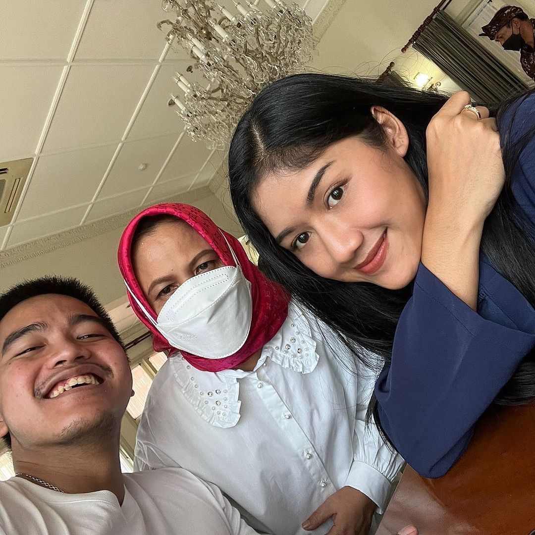 Kaesang Pangarep, Iriana Jokowi, dan Erina Gudono