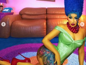 Parade Kostum Halloween 2022 para Selebriti Hollywood