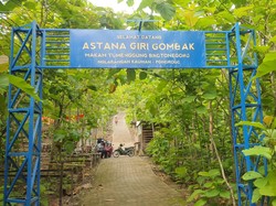 14 Jam Terjebak, Mobil Nyasar ke Makam Keramat Ponorogo Akhirnya Dievakuasi