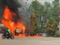 Avanza Terbakar Saat Isi BBM di SPBU Batam, Begini Kondisinya