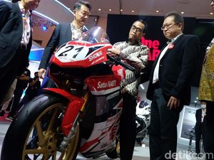 AISI Optimistis Bisa Jual 5,4 Juta Motor Tahun Ini AISI Optimistis Bisa Jual 5,4 Juta Motor Tahun Ini