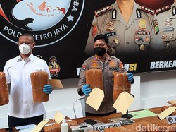 3 Kurir Ganja 112 Kg Jaringan Sumatera Ditangkap, 1 Pelaku di Bawah Umur