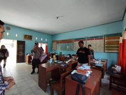Kocak! Maling SD Blora Ini Ketiduran di TKP, Paginya Dibangunkan Polisi