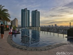 Melihat Sunset dari Ketinggian di Kawasan Glodok