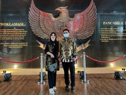 Shyalimar Malik Kagum Batik Jadi Warisan Budaya Dunia, Titip Pesan Ini ke Zilenial