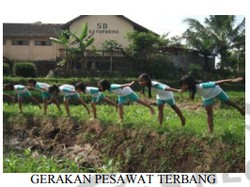 Latihan Keseimbangan Tubuh Posisi Kapal Terbang Tumpuan Berada Pada?