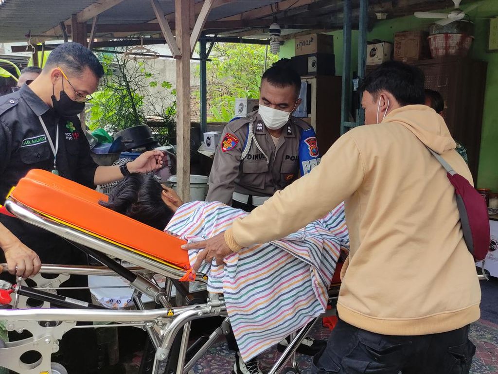 Lewati Masa Kritis, Vicky Korban Tragedi Kanjuruhan Pemulihan di Sidoarjo Lewati Masa Kritis, Vicky Korban Tragedi Kanjuruhan Pemulihan di Sidoarjo