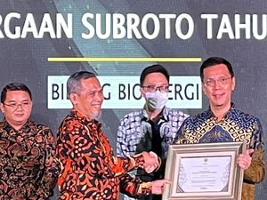 2 Anak Perusahaan Wilmar Raih Subroto Award dari Kementerian ESDM 2 Anak Perusahaan Wilmar Raih Subroto Award dari Kementerian ESDM