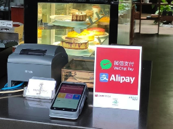CIMB Niaga Fasilitasi Pembayaran AliPay dan WeChat Pay di Indonesia