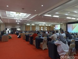 Sempat Diskors, DPRD DKI Lanjut Rapat Bahas Anggaran 2023 di Bogor