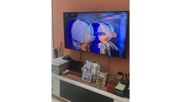 Suntik mati TV analog telah dilaksanakan di wilayah Jabodetabek pada Kamis (3/11) pukul 00.00 WIB. Namun, beberapa stasiun TV dilaporkan membandel dan masih menyiarkan tayangannya di saluran analog.