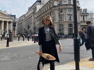 Jalani Kuliah di Kampus Inggris, Mahasiswa Unair Ungkap Tantangannya