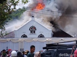 Sedih, Situs Warisan Dunia UNESCO di Sawahlunto Dilalap Api