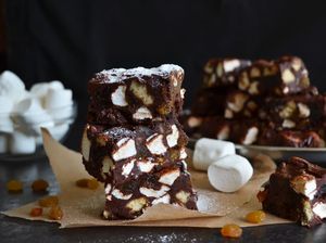 Mengapa Cokelat Terasa Sangat Enak? Ini Penjelasan Ilmiahnya