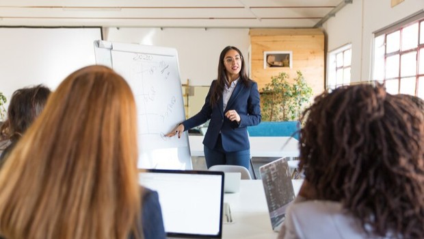 Kunci utama menjadi pemimpin karismatik