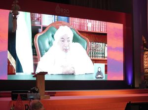Syekh Abdullah bin Bayah: Agama Bisa Berperan Penting Damaikan Rusia-Ukraina Syekh Abdullah bin Bayah: Agama Bisa Berperan Penting Damaikan Rusia-Ukraina