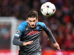 Bintang Baru Napoli Ini Kemalingan Mobil