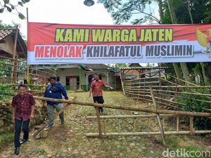 5 Anggota Khilafatul Muslimin di Wonogiri Divonis 4 Bulan Penjara 5 Anggota Khilafatul Muslimin di Wonogiri Divonis 4 Bulan Penjara